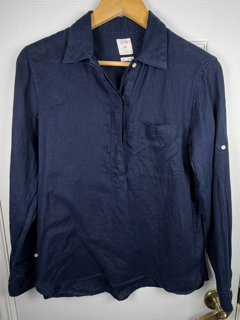 GAP Navy 100% Linen Shirt Women's S Long Sleeve Coastal Minimalist Roll Tab